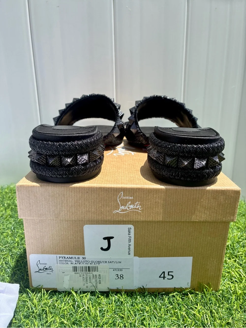 CHRISTIAN LOUBOUTIN PYRAMULE 30 SLIDE MULE SANDAL BLACK VELVET METAL STUDS SZ 38